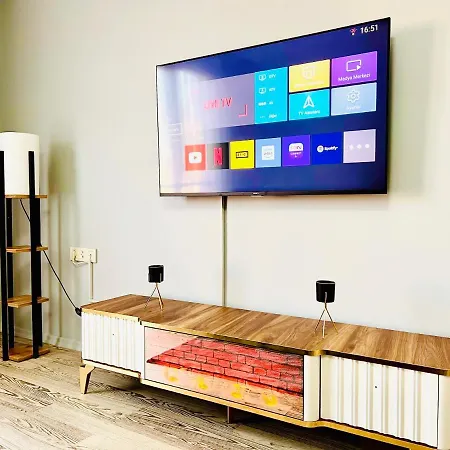 Apartmán Mecidiyekoy De 2+1 Luks Daire *