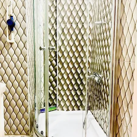 Apartmán Mecidiyekoy De 2+1 Luks Daire *